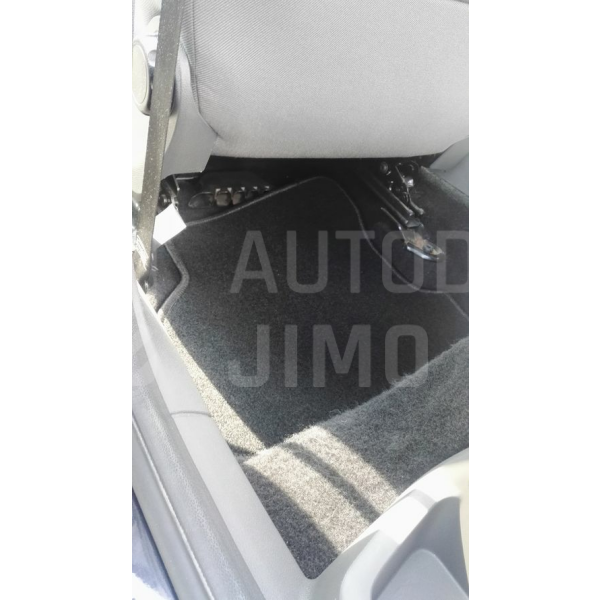 Textilní autokoberce Ford Focus II , 2004-2007 gramáž 2000g/m2