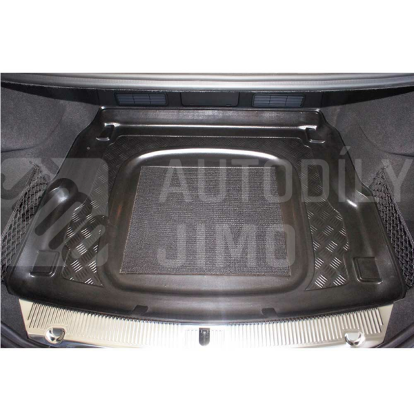 Vana do kufru Audi A8 2010-2013, s dojezdovým kolem