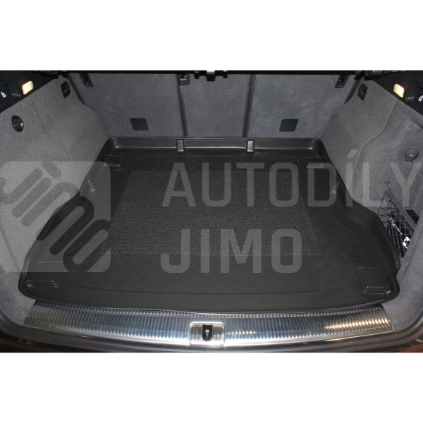 Vana do kufru Audi Q5 08-