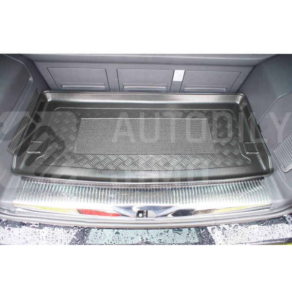 Vana do kufru VW T5 Transporter 03-10 krátký VAN 124x56 Vana do kufru VW T5 Transporter 03-10 krátký VAN 124x56