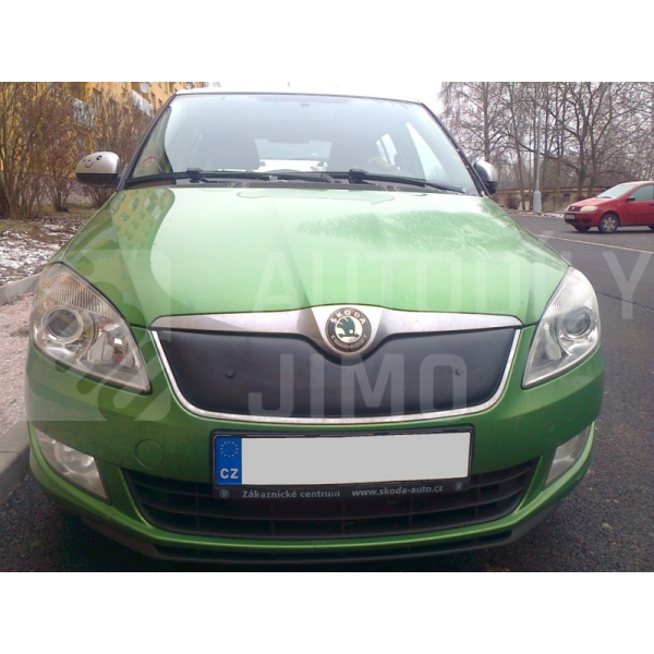 Zimní clona chladiče Škoda Fabia 2, Roomster facelift 2010-2014 - vůz zákazníka Zimní clona chladiče Škoda Fabia 2, Roomster facelift 2010-2014 - vůz zákazníka