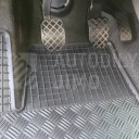 Gumové autokoberce VW T5 2003-2011, 2 + 3 místa