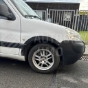 Plastové lemy blatníku Citroen Berlingo Peugeot Partner 1996-2003 pravý přední lem