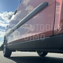 Plastové prahy Škoda Fabia 2 2006-2014 foto od pravého předního kola