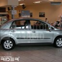 Ochranné lišty dveří Nissan Tiida 04-