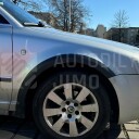 Plastové lemy Škoda Superb 1 přední blatník